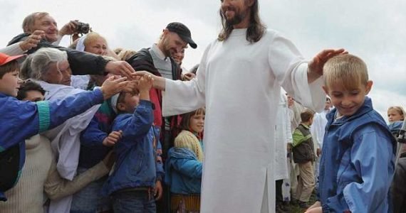 Belief Gone Wrong! Meet Vissarion – The Man Who Thinks He Is Jesus Christ Reincarnate Belief Gone Wrong! Meet Vissarion – The Man Who Thinks He Is Jesus Christ Reincarnate