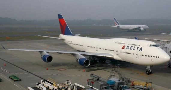Delta Air Flight Catches Fire Mid Air – Makes Emergency Landing In Lagos Delta Air Flight Catches Fire Mid Air – Makes Emergency Landing In Lagos