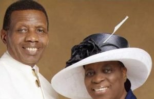 Pastor Adeboye Praises Wife – Stirs Debate On Marriage & Submission Pastor Adeboye Heaps Praise On Wife Has She Turns 72
