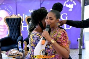 Prophetess Rose Kelvin Gifts N1m To Her Teacher From 28 Years Ago