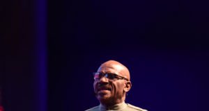 Pastor Taiwo Odukoya Worships God, Addresses Church After Passing Of Wife, Nomthi Pastor Taiwo Odukoya Worships God, Addresses Church After Passing Of Wife, Nomthi