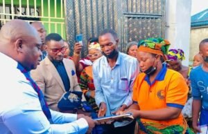 Apostle Chibuzor Chinyere Donates Mini Estate & Car To Late Deborah Samuel’s Parents Apostle Chibuzor Chinyere Fulfills Promise To Deborah Samuel Parent