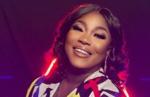 Biography: The Anointing, Versatility & Unparallel Vocal Prowess Of Doris Dumah! Doris Dumah