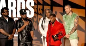 Kirk Franklin & Maverick City Perform & Earn Standing Ovation At The 2022 BET Awards Kirk Franklin & Maverick City Earns Standing Ovation At BET Awards