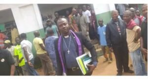 Lawyer Appears Before Court In Pastoral Robe Days After Collegue Stormed Court In Strange Apparel Lawyer Appears Court In Pastoral Robe After Colleague Stormed In Juju