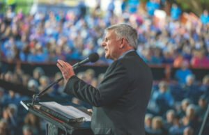 Franklin Graham’s Noi Crusade Breaks Italian Attendance Record As Thousands Accept Jesus Franklin Graham Crusade Breaks Record