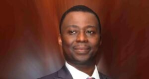 MFM’s Dr. Daniel Olukoya Ordains 5,000 Pastors, Warns Against Rebellion Daniel Olukoya Ordains Pastors