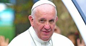 Pope Francis Remains In Critical Condition At Hospital With Pneumonia Pope Francis In Critical Condition