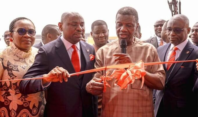 Pastor Enoch Adeboye Graces Opening Ceremony Of Premium Trust Bank At Redemption City Enoch Adeboye At Premium Bank