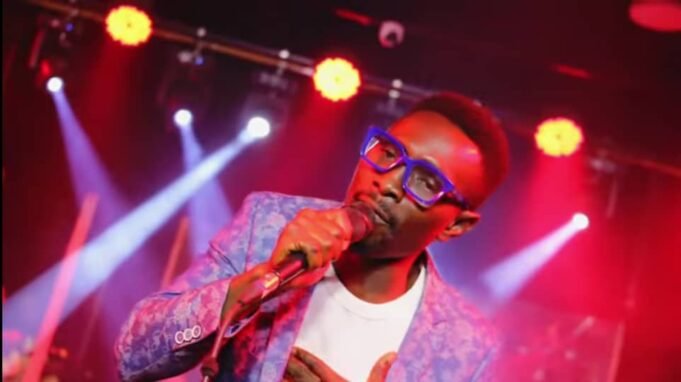 #SelahFresh: Oba Praise | Fathers Love (Praise Medley) Oba Praise | Fathers Love (Praise Medley)