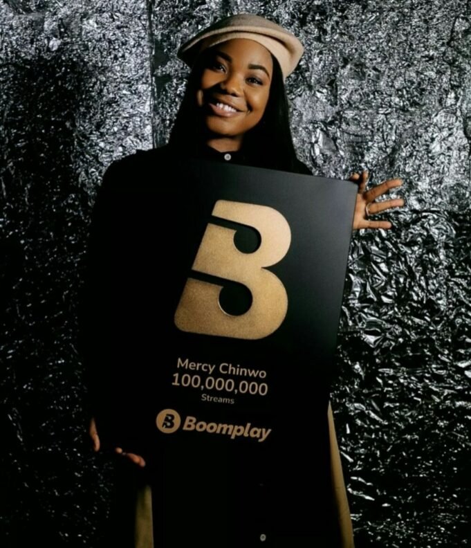 Mercy Chinwo Hits 100 Million Streams On Boomplay As She Receives Plaque From Giant Music Network Mercy Chinwo Hits 100 Million Streams