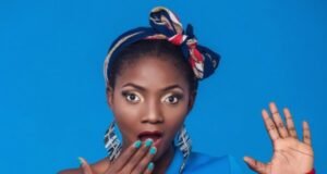 Nigerian Artiste Simi Shares Experience As Gospel Singer & Meeting Husband Adekunle Gold Simi Reveals Experience As Gospel Artiste & Meeting Husband