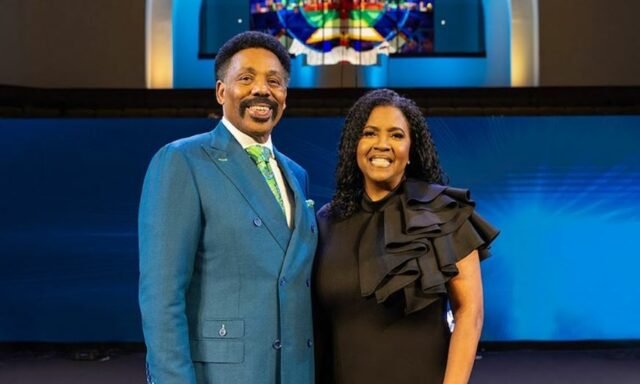 Pastor Tony Evans Is Engaged