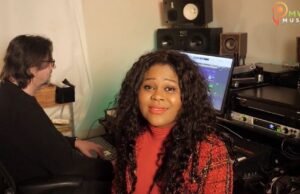 #SelahFreshVid: Petra Mor Wealth | Christmas Forever Petra Mor Wealth | Christmas Forever