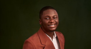 Nigerian Gospel Artiste Paul Tomisin Says “Goodbye” As Father Passes On To Glory Paul Tomisin Loses Father