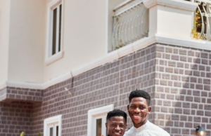 Moses Bliss Gifts Three Gospel Artists Under Spotlite Nation Brand New Cars Moses Bliss Gifts Artists Cars