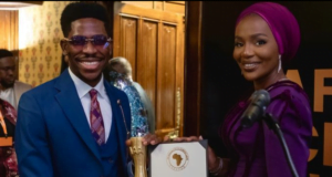 Moses Bliss Honoured At “African Achievers Awards” In The House Of Lords UK Parliament - Moses Bliss House Of Parliament Award UK For Excellence In Contemporary Music