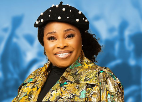 Tope Alabi Tope Alabi Shares Food