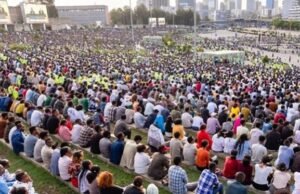 4,000 Commits To Follow Jesus As Franklin Graham Proclaims The Gospel In Ethiopia Franklin Graham Shares Gospel In Ethiopia
