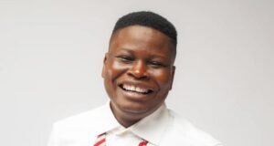 Congratulations Tosin Bee! Gospel Singer Dedicates Luxurious Home Unto God Tosin Bee Dedicates Luxurious Home