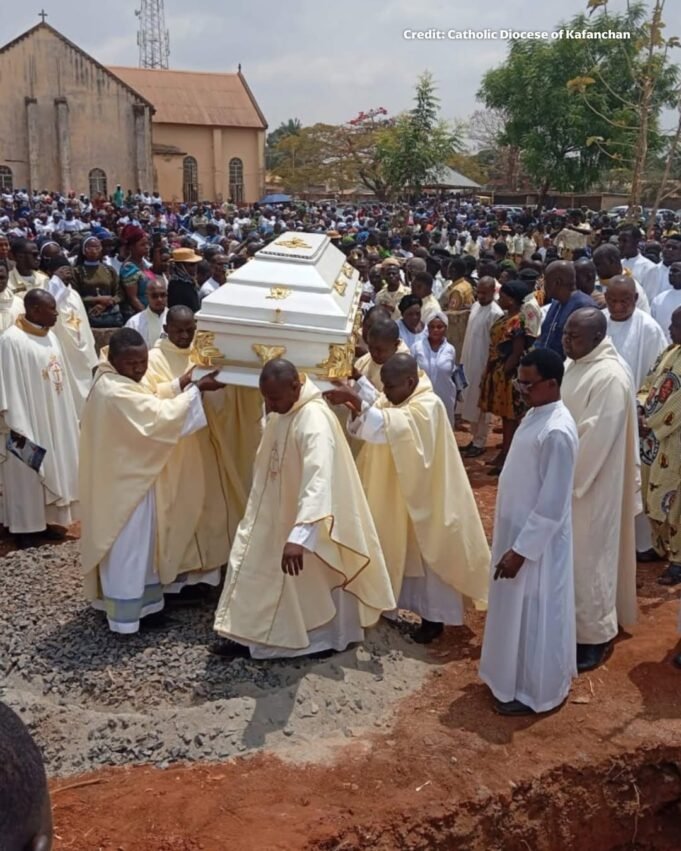 Hundreds Bids Farewell To Fr. Sylvester Okechukwu Who Passes On To Glory After Being Kidnapped & Killed Sylvester Okechukwu Is Dead