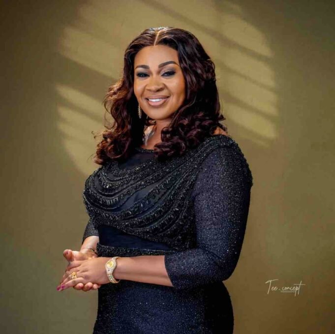 Dera Getrude Signs Management Partnership, Readies New Single, Gears Up For Worship Concert Dera Getrude Signs Management Partnership, Readies New Single