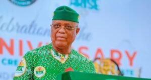 Akwa Ibom Governor Umo Eno Shares Healing Testimony From A Church Programme Umo Eno Shares Healing Testimony