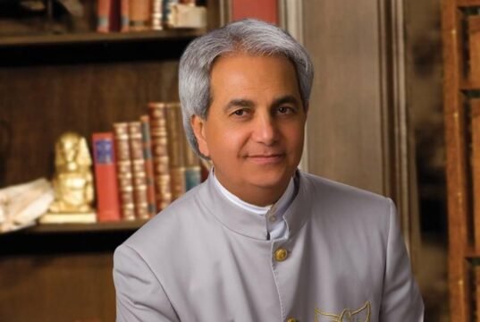 “Honor Is Due!” Benny Hinn Pays Heartfelt Tribute To Kenneth Copeland Benny Hinn & Kenneth Copeland