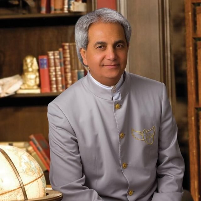 Benny Hinn Prays For Patience Rwabwogo