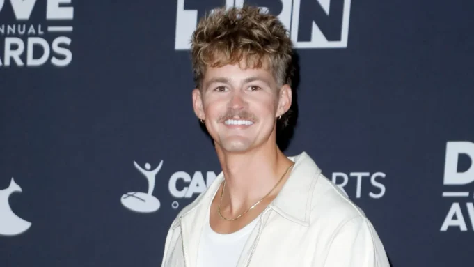 Forrest Frank Announces Decision To Step Away From Christian Award Shows Forrest Frank Leaves Award Shows