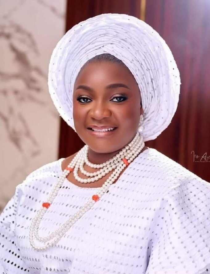 Popular Gospel Artist Bunmi Akinnaanu Passes On To Glory Bunmi Akinnanu Is Dead
